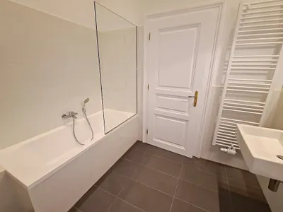 3-Zimmer-Wohnung mieten in Wien – 131 m², € 3.999 – Bild 33 von 43
