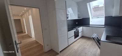 Dachgeschosswohnung zur Miete - 87 m² Wohnfläche zzgl. 9 m² Loggia - Einbauküche
