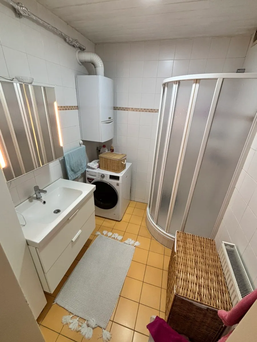 SUCHE NACHMIETER 67 m² 3 Zimmer 2 Balkone - Ansicht 3