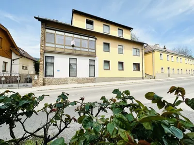 Wohnung mieten in Neunkirchen – 48,67 m², € 395 – Bild 1 von 6