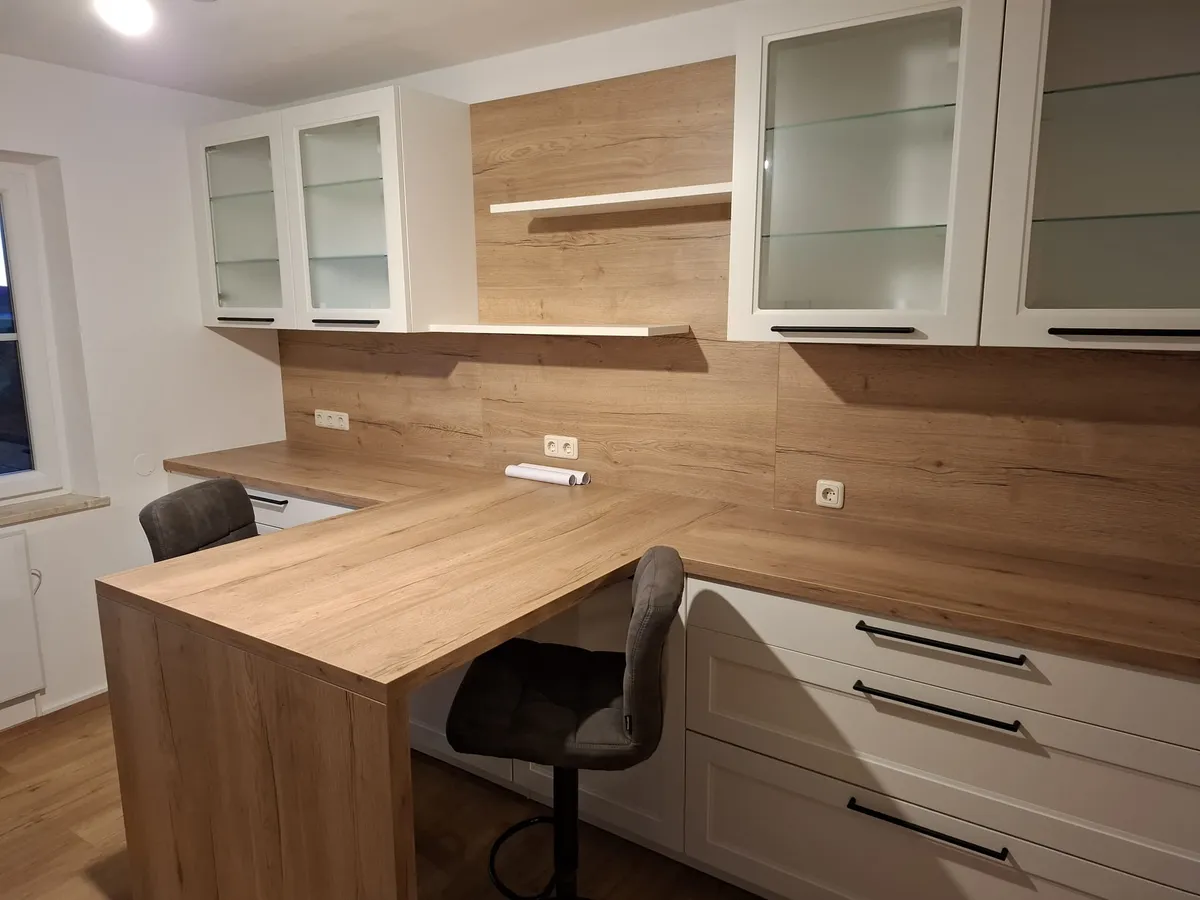 Großzügige 3-Zimmer-Wohnung mit zwei Balkonen in Kleinköstendorf zu vermieten - Ansicht 2