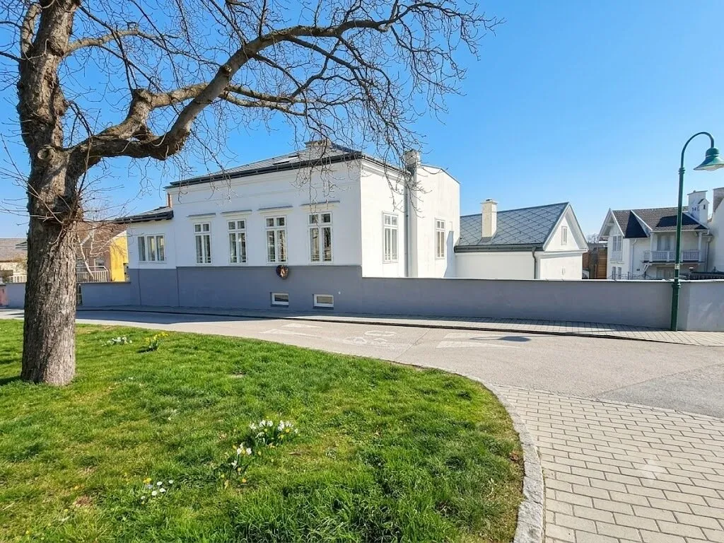 Moderne 1-Zi. BÜRO - Sonderobjekt in Bad Vöslau, Fußbodenheizung & Einbauküche, 34,6 m²! - Ansicht 2