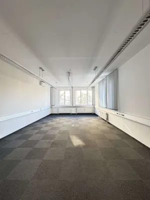 Gewerbeimmobilie mieten in Wien – 2 055 m², € 15.710 – Bild 10 von 33