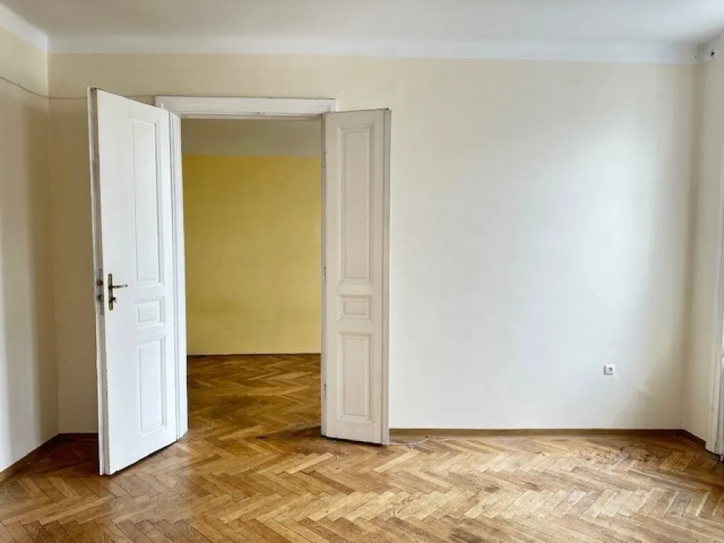 Seltene Altbauperle mit großem Südbalkon & Weitblick - Top Lage S-Bahn Hadersdorf - Ansicht 2