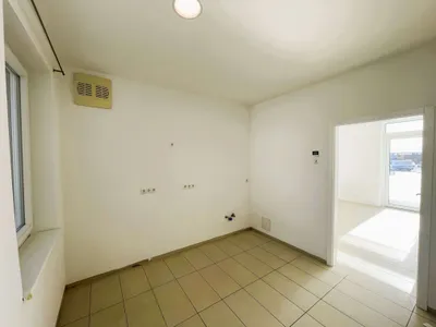 7-Zimmer-Gewerbeimmobilie kaufen in Graz-Umgebung – 134 m², € 379.000 – Bild 7 von 20