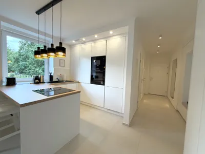 ++ Vollmöbliert ++ 4-Zimmer mit Grünblick ++ – Bild 3