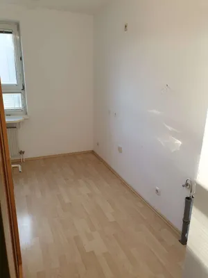 3-Zimmer-Wohnung mieten in Krems an der Donau – 74,98 m², € 661 – Bild 9 von 14