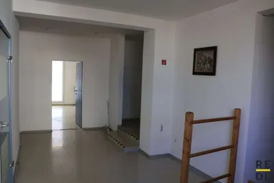 25-Zimmer-Gewerbeimmobilie mieten in Wien – 112 m², € 11 – Bild 2 von 4