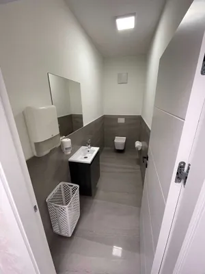 4-Zimmer-Gewerbeimmobilie mieten in Wels – 143 m², € 1.500 – Bild 14 von 15