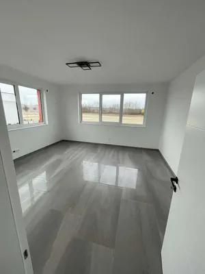 4-Zimmer-Gewerbeimmobilie mieten in Wels – 143 m², € 1.500 – Bild 7 von 15