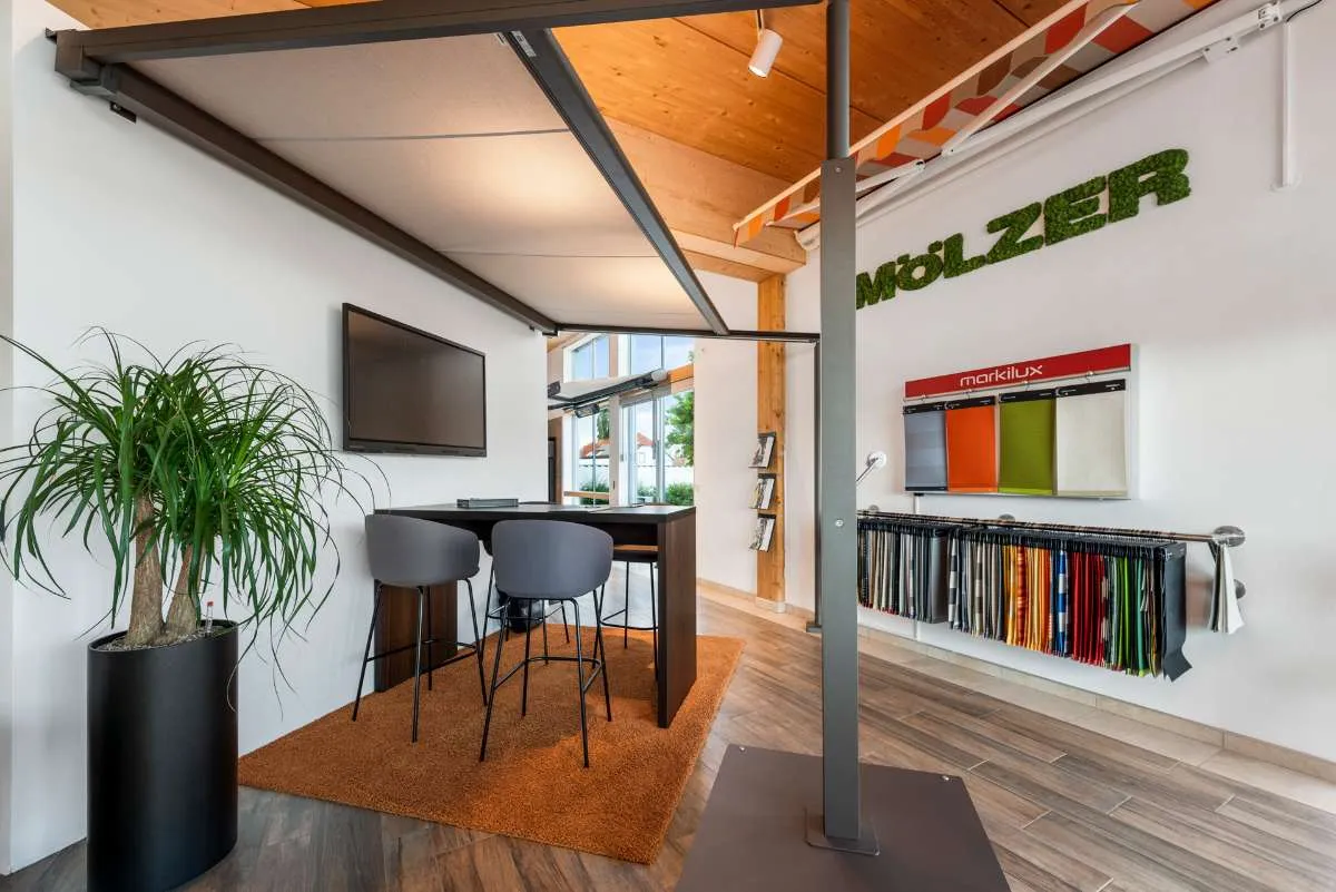 181 m² Büro- & Schauraumfläche Gewerbepark - perfekt für Handwerk, Küchenstudio, Agenturen & Planungsbetriebe - Ansicht 3