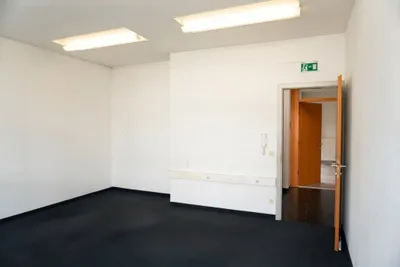 3-Zimmer-Gewerbeimmobilie mieten in Wien – 179 m² – Bild 8 von 28