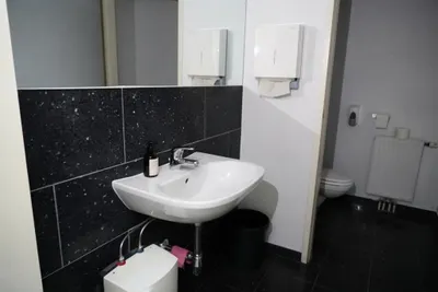 3-Zimmer-Gewerbeimmobilie mieten in Wien – 179 m² – Bild 22 von 28