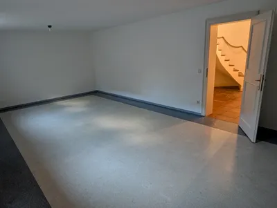 17-Zimmer-Haus mieten in Salzburg-Umgebung – 220 m², € 3.600 – Bild 48 von 54