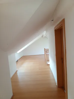 3-Zimmer-Wohnung mieten in Salzburg-Umgebung – 149 m², € 1.500 – Bild 9 von 14