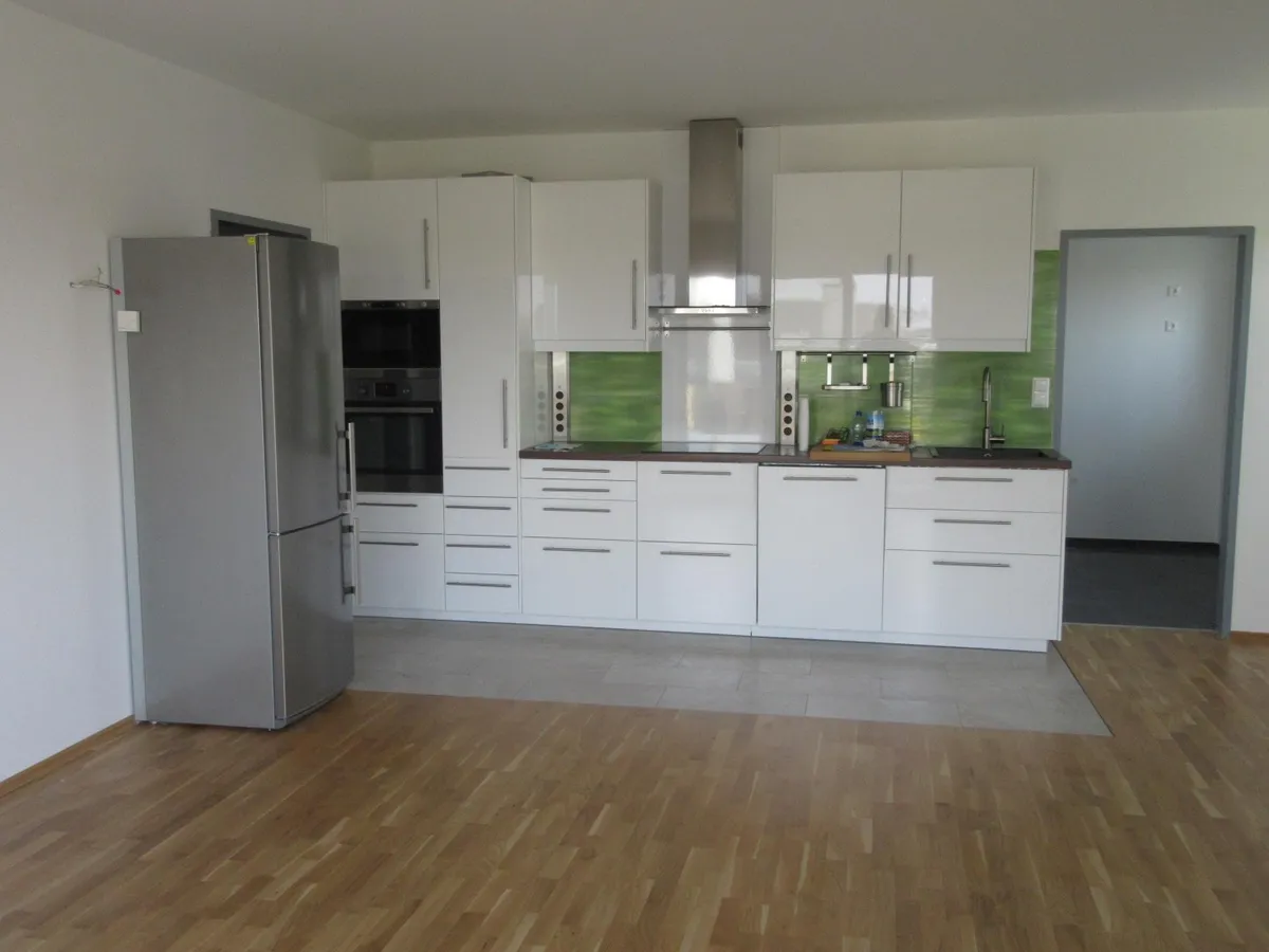 EXKLUSIVES 3-ZIMMER DACHGESCHOSSAPARTMENT MIT GROSSER DACHTERRASSE - Ansicht 2