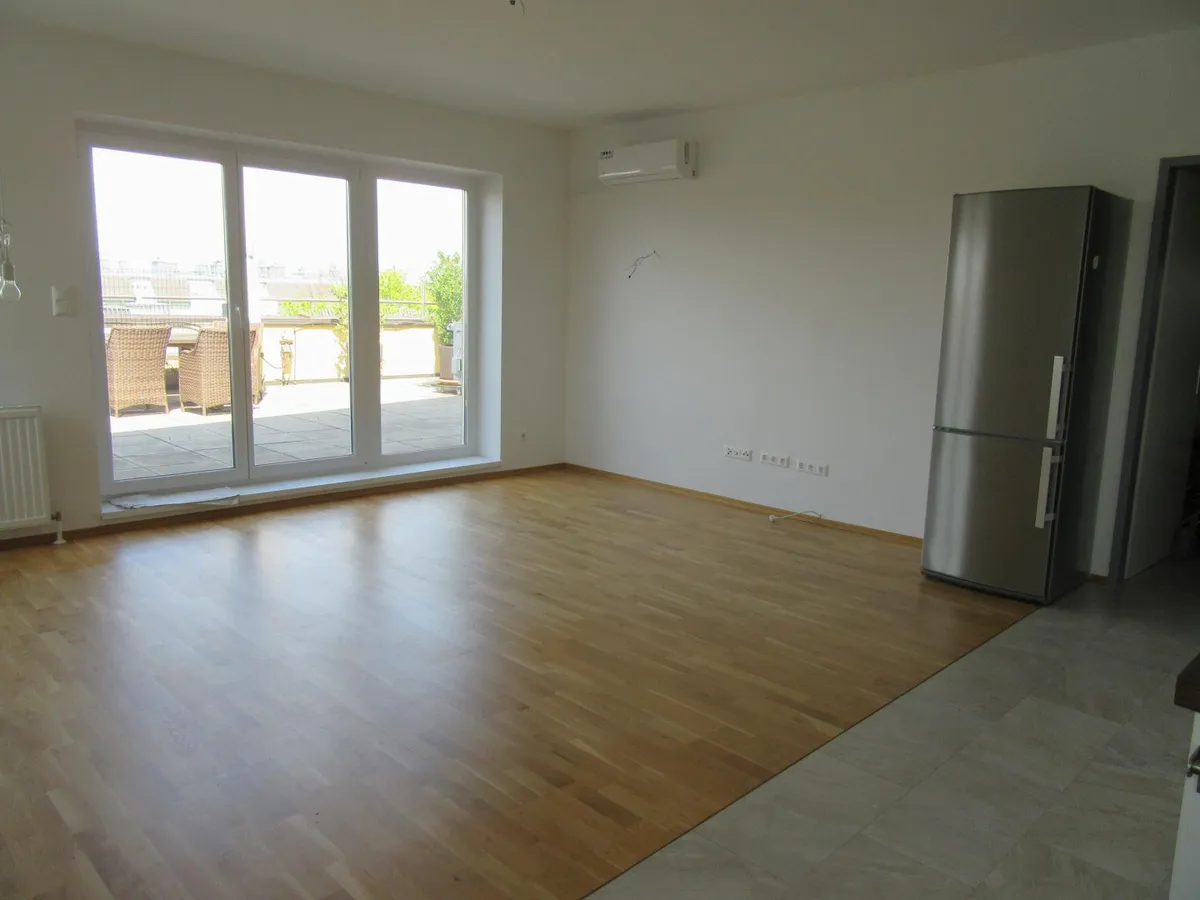 EXKLUSIVES 3-ZIMMER DACHGESCHOSSAPARTMENT MIT GROSSER DACHTERRASSE - Ansicht 3