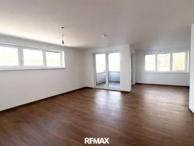 2-Zimmer-Wohnung kaufen in Wiener Neustadt – 83 m², € 282.975 – Bild 7 von 18