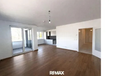 2-Zimmer-Wohnung kaufen in Wiener Neustadt – 83 m², € 282.975 – Bild 1 von 18
