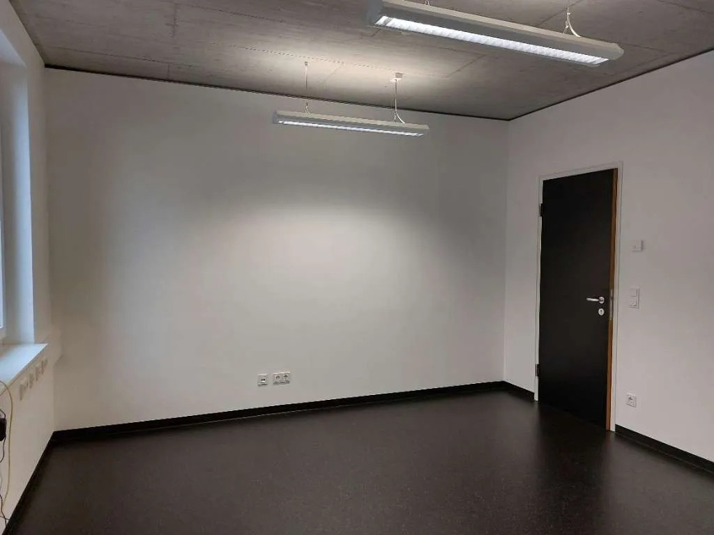 Top 1E Gemeinschaftsbüro in Krems mit guter Verkehrsanbindung - Ansicht 3