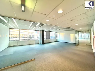 7-Zimmer-Gewerbeimmobilie mieten in Wien – 300 m², € 6.255 – Bild 2 von 21