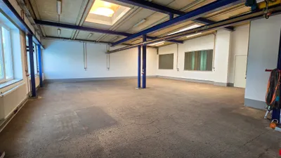 Gewerbeimmobilie mieten in Gmunden – 330 m², € 2.000 – Bild 2 von 20