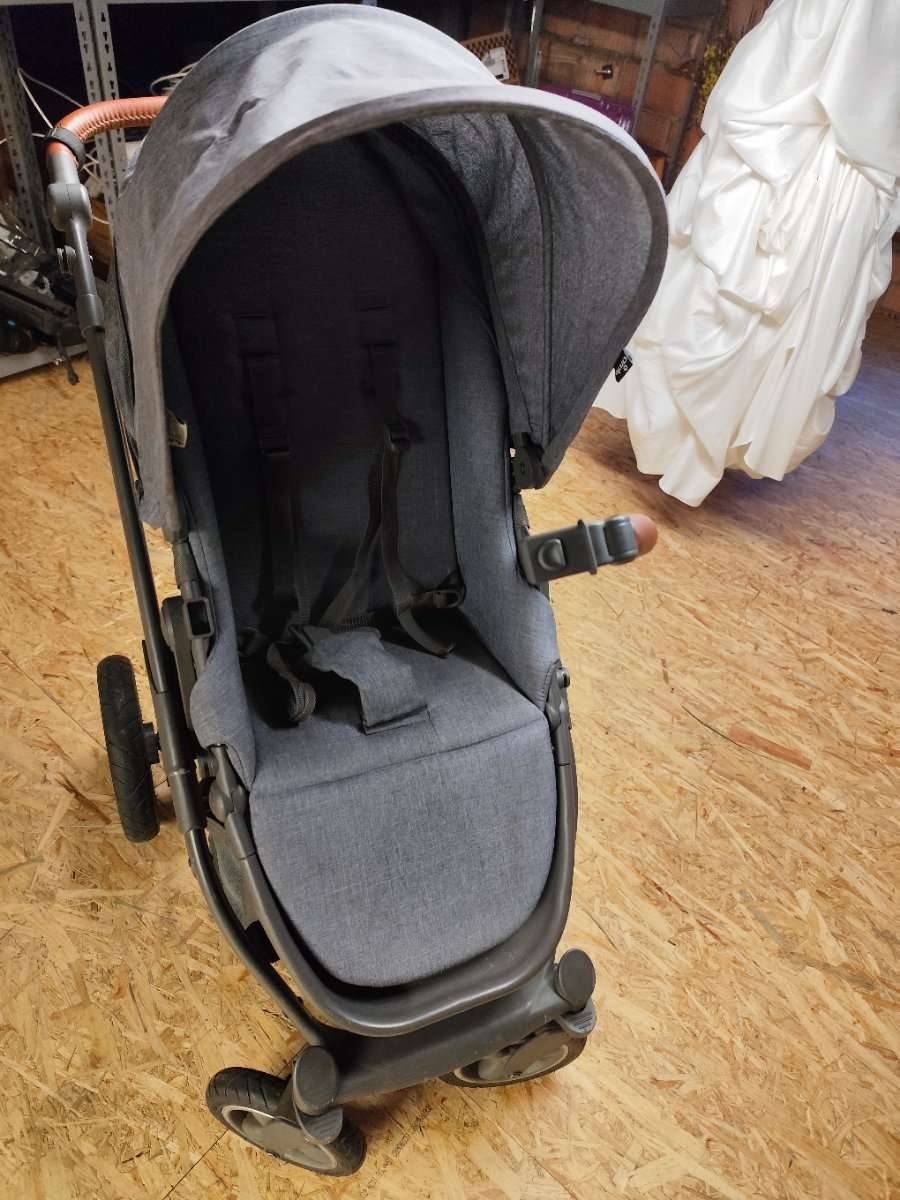 Kinderwagen-Set mit Babyschale - Versand gratis!,  335,- (4724 Eschenau im  Hausruckkreis) - willhaben