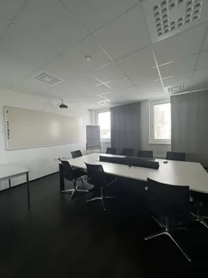 Gewerbeimmobilie mieten in Linz Land – 240 m², € 3.206 – Bild 3 von 6