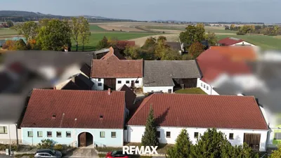 Immobilie kaufen in Zwettl – 110 m², € 168.000 – Bild 1 von 17