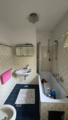 5-Zimmer-Haus kaufen in Vöcklabruck – 157 m², € 197.000 – Bild 7 von 13