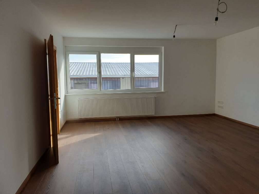 TOP Business-Büro in Krems | ALL-IN | Parkplatz | ab € 400, - netto - Ansicht 2