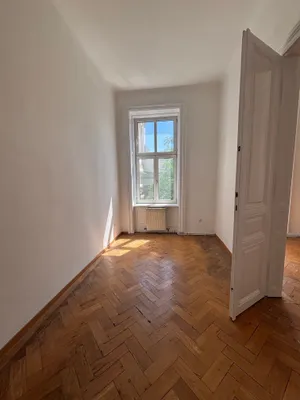 2 Zimmer Altbau Nähe Karmelitermarkt – Bild 2