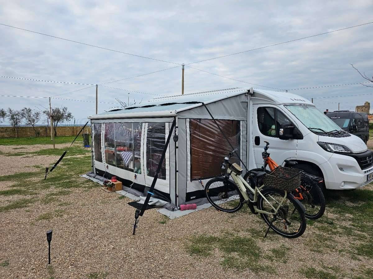 Vorzelt fr Markise Thule,  700,- (9020 Klagenfurt) - willhaben