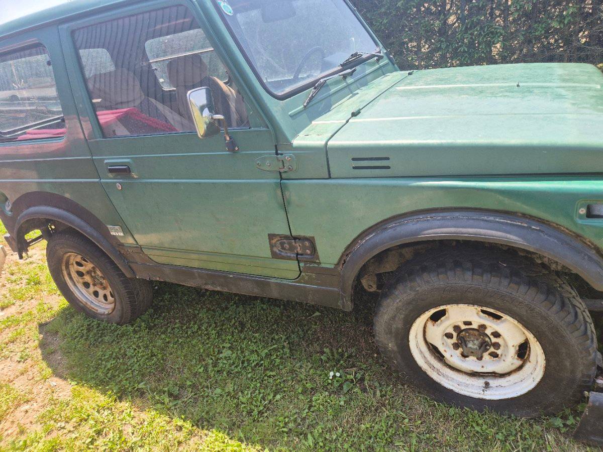 Suzuki SJ 413 sj 410