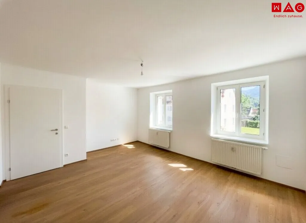 Erstbezug 3-Zimmerwohnung nach Komplettsanierung - Ansicht 2