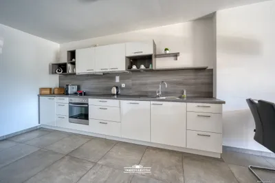 Gewerbeimmobilie kaufen in Vöcklabruck – 1 480 m² – Bild 47 von 54