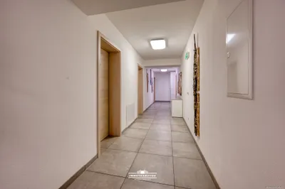 Gewerbeimmobilie kaufen in Vöcklabruck – 1 480 m² – Bild 43 von 54
