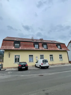 4-Zimmer-Wohnung mieten in Bruck-Mürzzuschlag – 80 m², € 629 – Bild 1 von 15