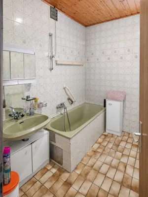 9-Zimmer-Gewerbeimmobilie kaufen in Bruck an der Leitha – 230 m², € 399.000 – Bild 13 von 23