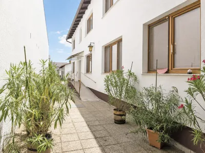 9-Zimmer-Gewerbeimmobilie kaufen in Bruck an der Leitha – 230 m², € 399.000 – Bild 4 von 23