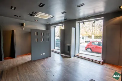 Gewerbeimmobilie mieten in Wien – 62 m², € 958