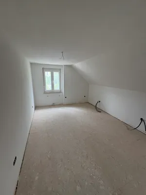 4-Zimmer-Haus mieten in Bruck-Mürzzuschlag – 140 m², € 1.100 – Bild 4 von 10