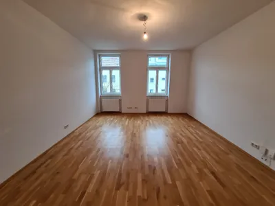Wohnung im 2. OG nahe U-Bahn + nahe Meiselmarkt | Hütteldorfer Straße (T15-16)