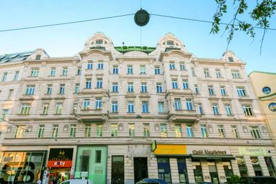 TABORSTRASSE | ALTBAUWOHNUNG MIT 4 ZIMMER, SEPARATER WOHNKÜCHE UND BALKON | UNBEFRISTETE VERMIETUNG