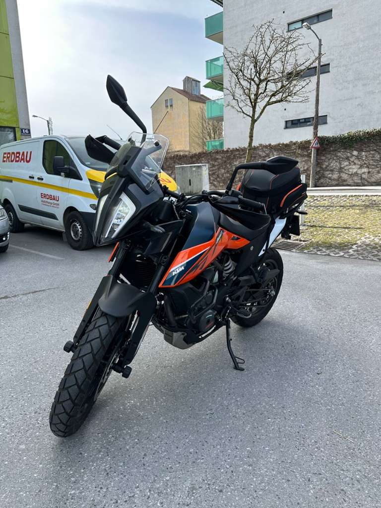 KTM 390 Tourer