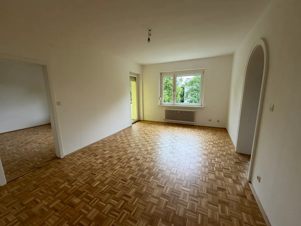 Liebevoll renovierte 2-Zimmer-Wohnung mit Balkon in ruhiger Top-Lage - Ansicht 2