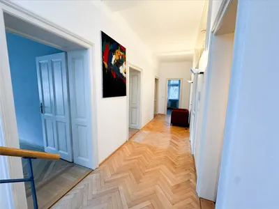 7-Zimmer-Wohnung mieten in Salzburg Stadt – 222 m², € 2.850 – Bild 9 von 18