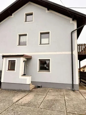 4-Zimmer-Wohnung kaufen in Braunau am Inn – 90 m², € 149.000 – Bild 2 von 11