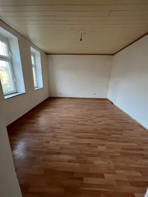 Wohnung mieten in Leoben – 72 m², € 449 – Bild 1 von 6