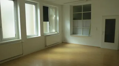 1-Zimmer-Gewerbeimmobilie mieten in Linz – 30 m², € 340
